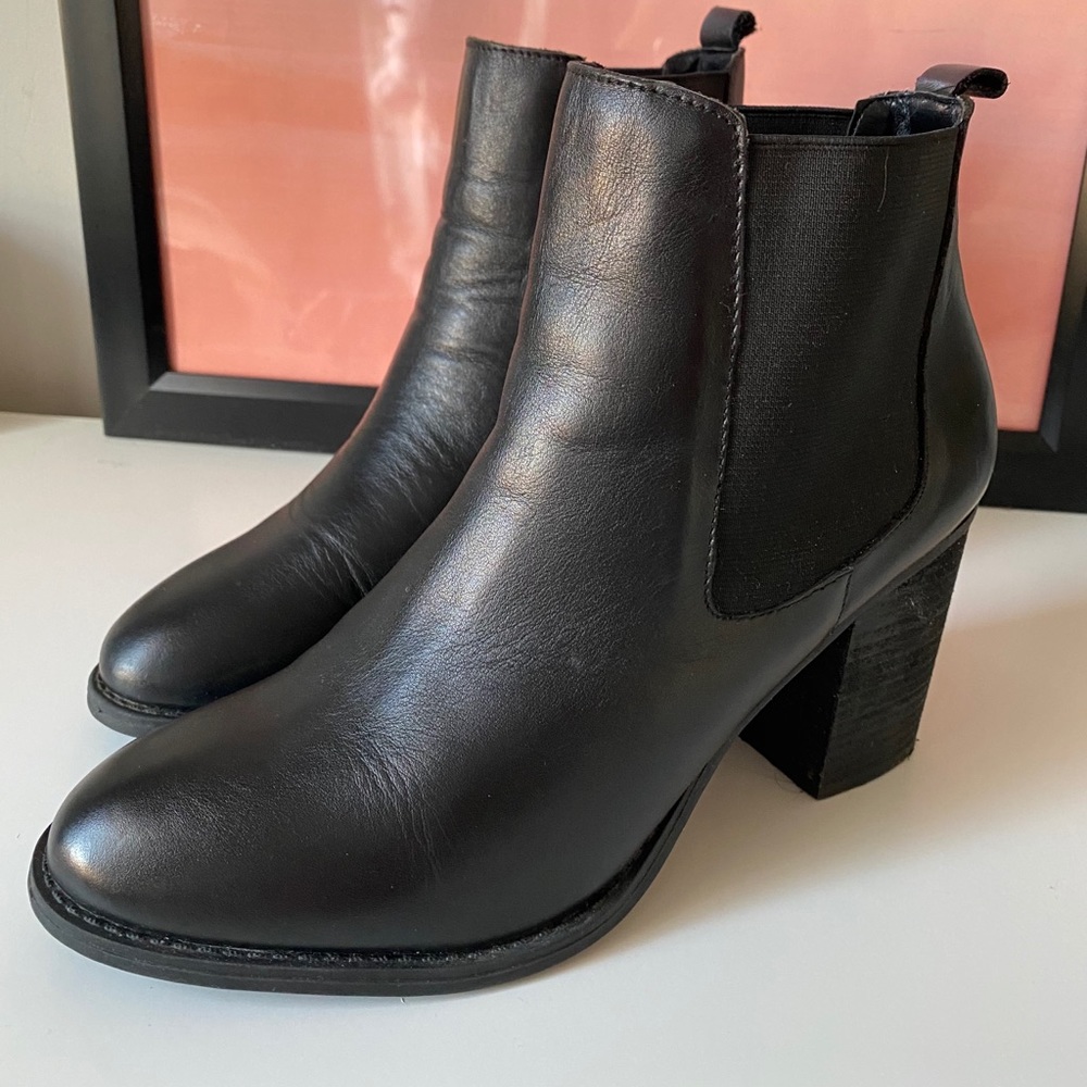 Steve Madden Black Booties